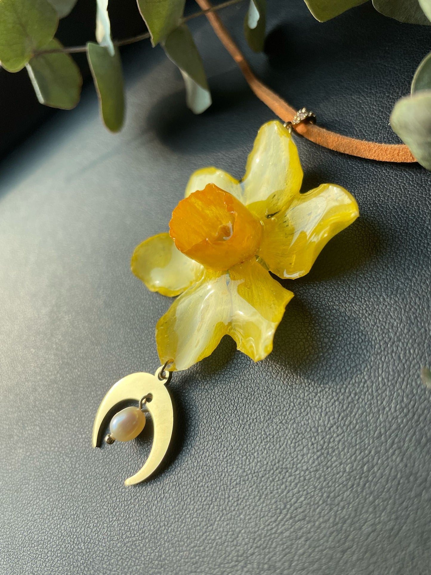 Fable Craft House 頸鏈吊墜 水仙花